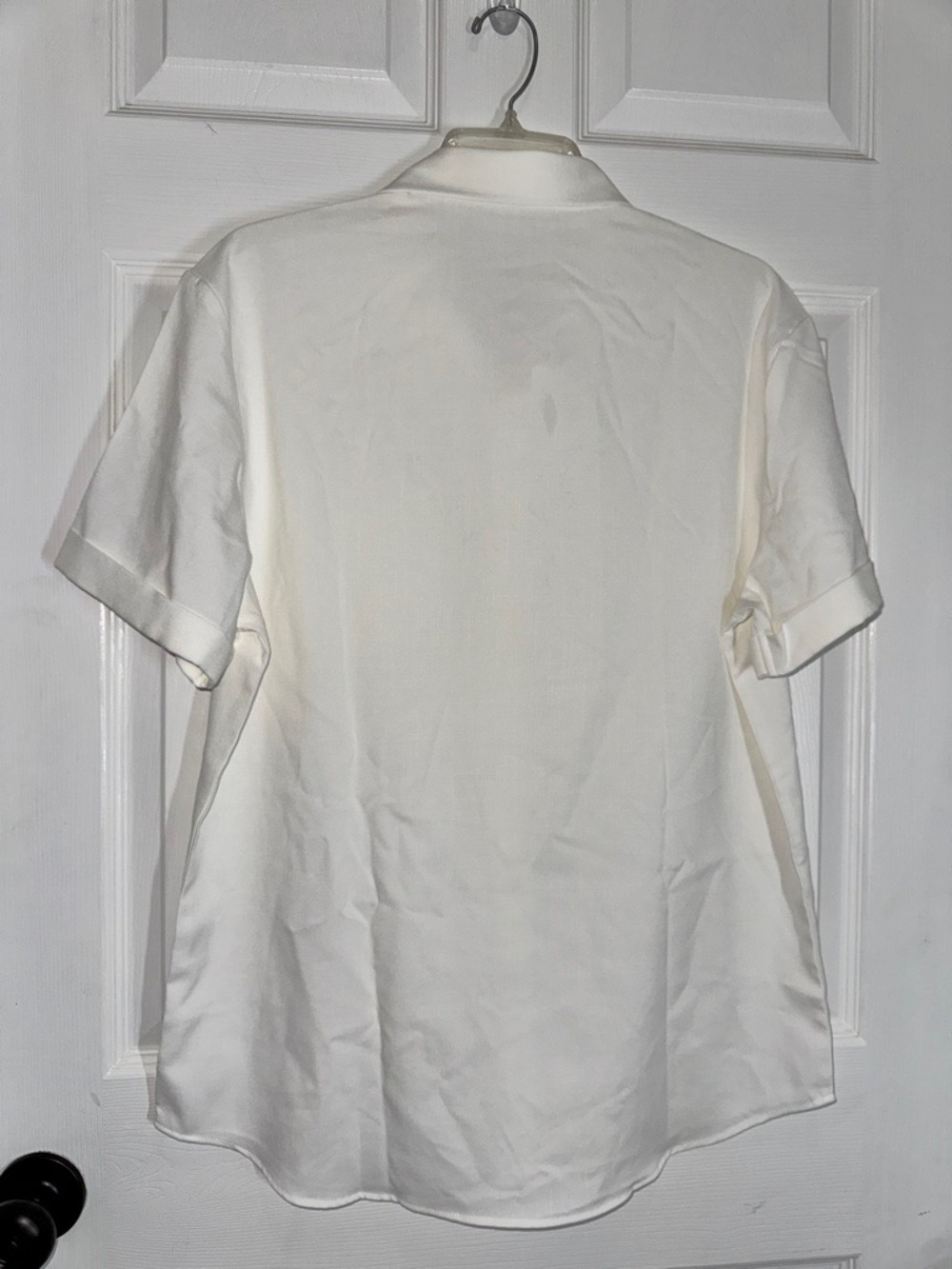 Classic White Ivory Off White Short-Sleeve Button-Down Shirt - Picture 6 of 7